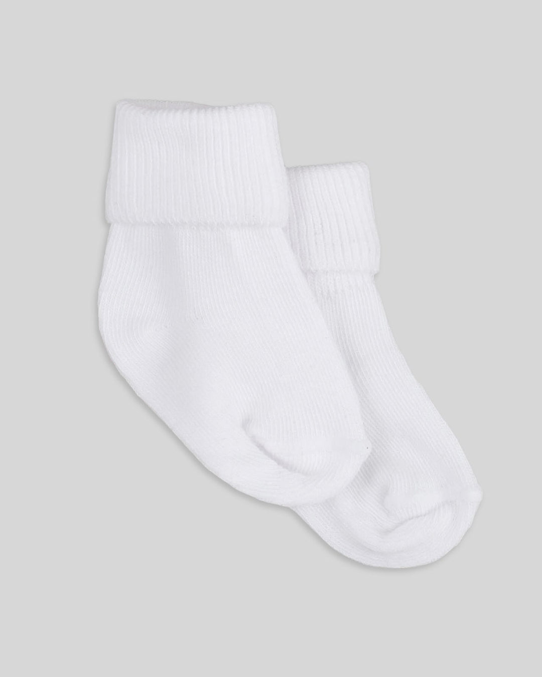 Medias para bebe recien nacido de algodon, ideales para mantener sus pies calentitos.