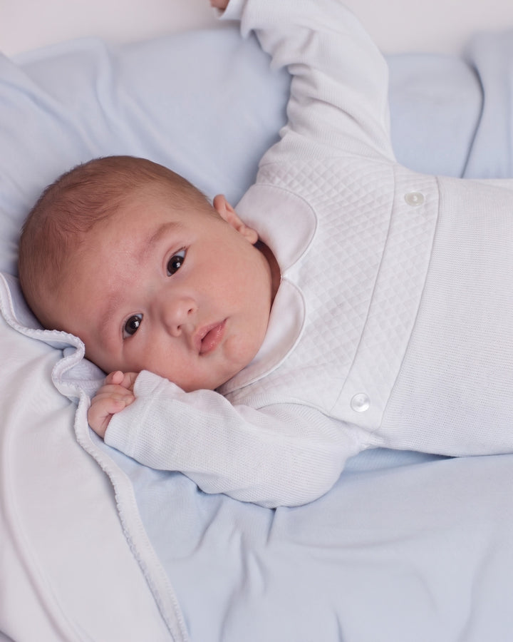 Enterizo Kiddy Punto Ingles Con Acolchado Blanco
