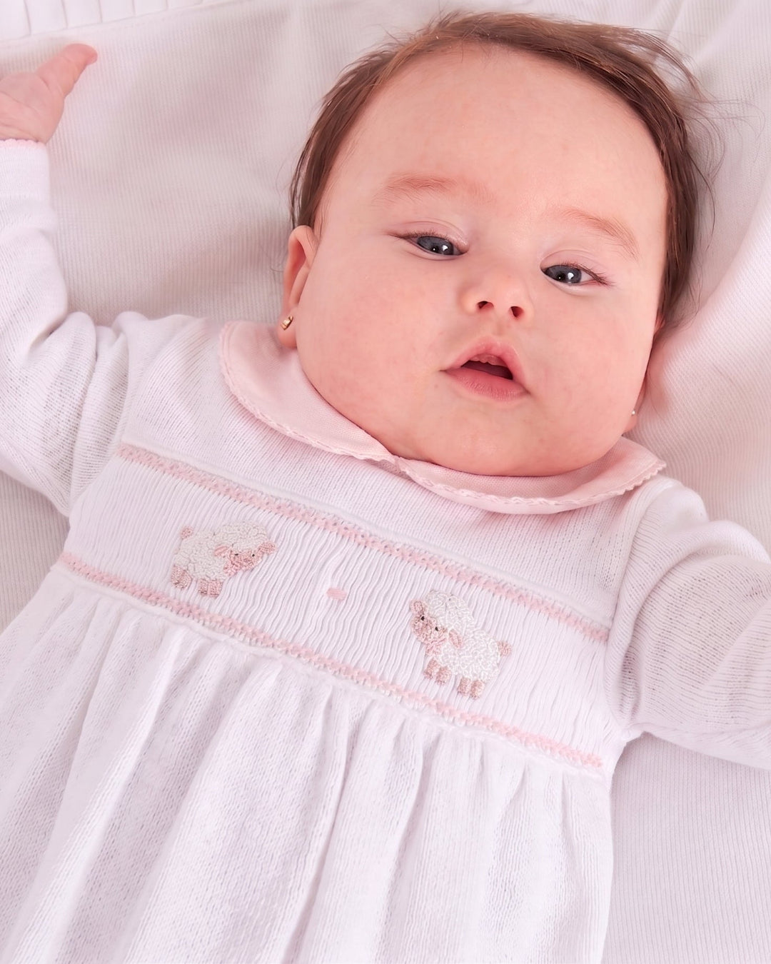 Enterizo Smock Punto Ingles Ovejita Blanca