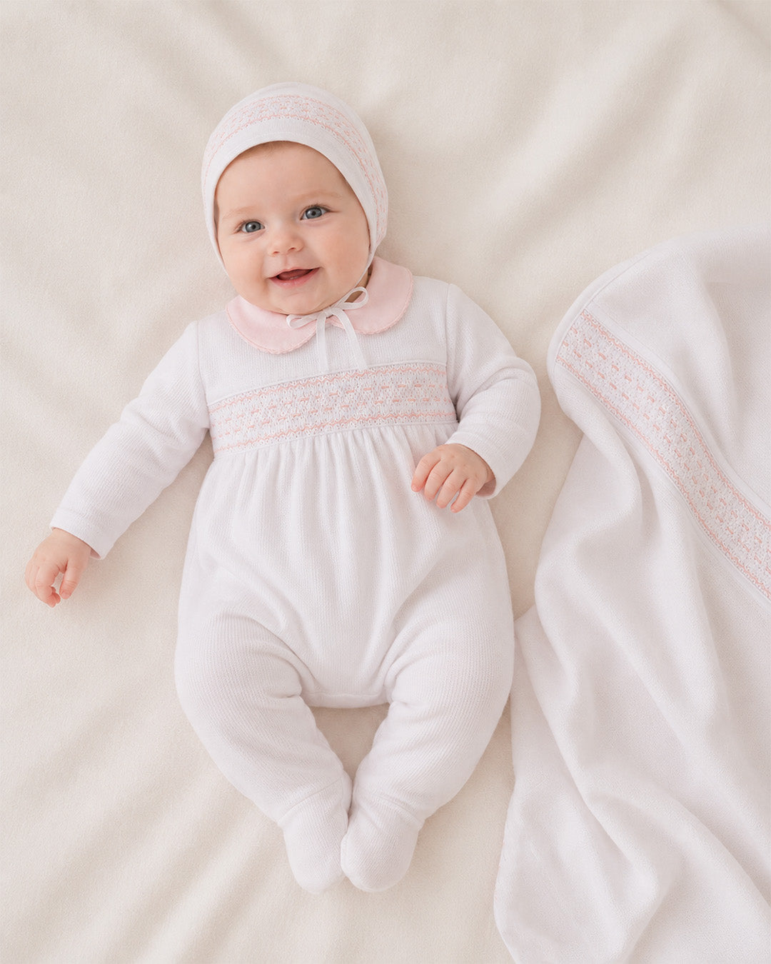 Conjunto de Bebé Smock Punto Inglés Daphne Blanco